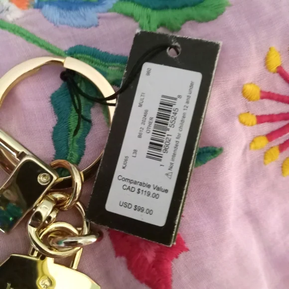 Kate Spade New York Taxi Keyfob - Picture 6 of 8